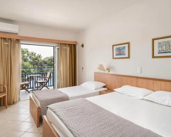 Danae Hotel - Aegina - Bedroom