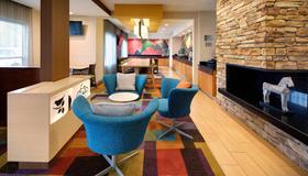Fairfield Inn and Suites by Marriott Indianapolis Airport - Indianapolis - Lobby