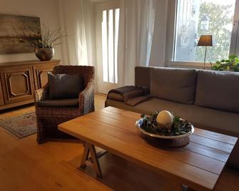 Fewo am Wald - Balve - Living room