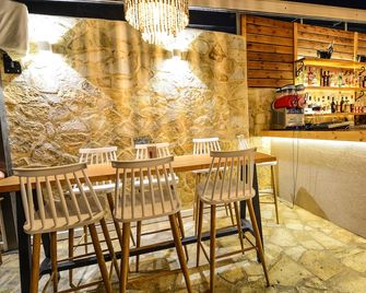 Marzi Boutique Hotel - Nerantza - Bar