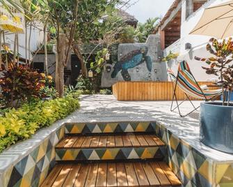 Amaia Boutique Hotel - Sayulita - Patio