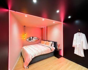 La Bulle d'Amour - Suite luxe & Spa - La Roche - Chambre