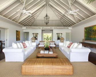 The Ungasan Clifftop Resort - South Kuta - Oturma odası