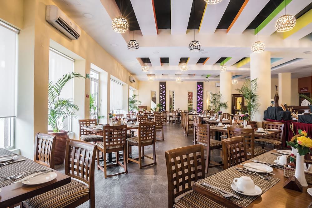 برايد إن هوتل مومباسا سيتي - مومباسا - مطعم