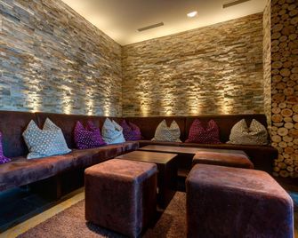 Centro Hotel Stern - Ulm - Lounge