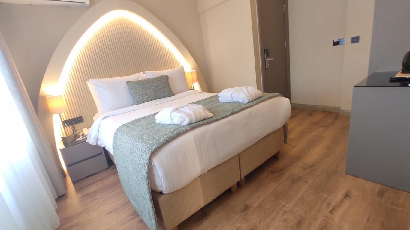 Samil Hotel