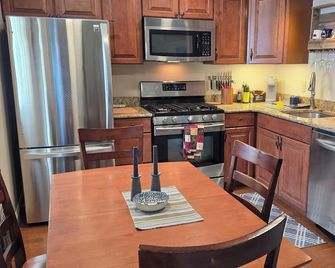A+ on slope accommodation - Carrabassett Valley - Cocina