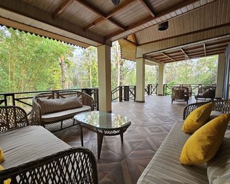 The Celebration Van Vilas - Kanha