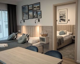 Hotel i Apartamenty Gorzelanny - Dźwirzyno
