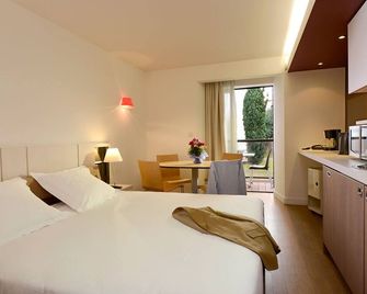 Résidence Residéal Premium Cannes - Cannes - Sypialnia