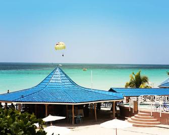 Negril Treehouse Resort - Negril - Strand