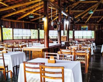 Velinn Hotel Fazenda Estrela Da Serra - סנטו אנטוניו דו פיניאל - מסעדה