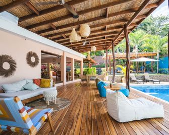 Hotel Arco Iris - Tamarindo