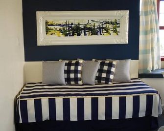 Ducks & Drakes Boutique Motel & Backpackers - New Plymouth