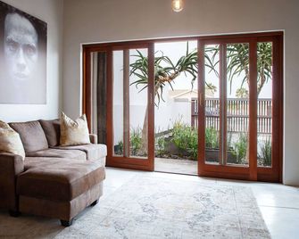 Organic Stay Guesthouse - Swakopmund - Sala de estar
