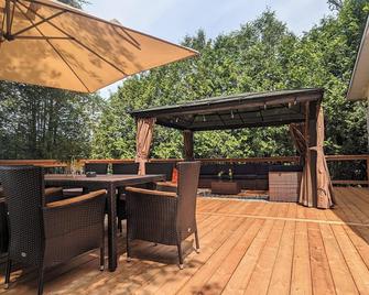 Chalet Belle Vue - 4 Season - Water front - Saint-André-Avellin - Patio