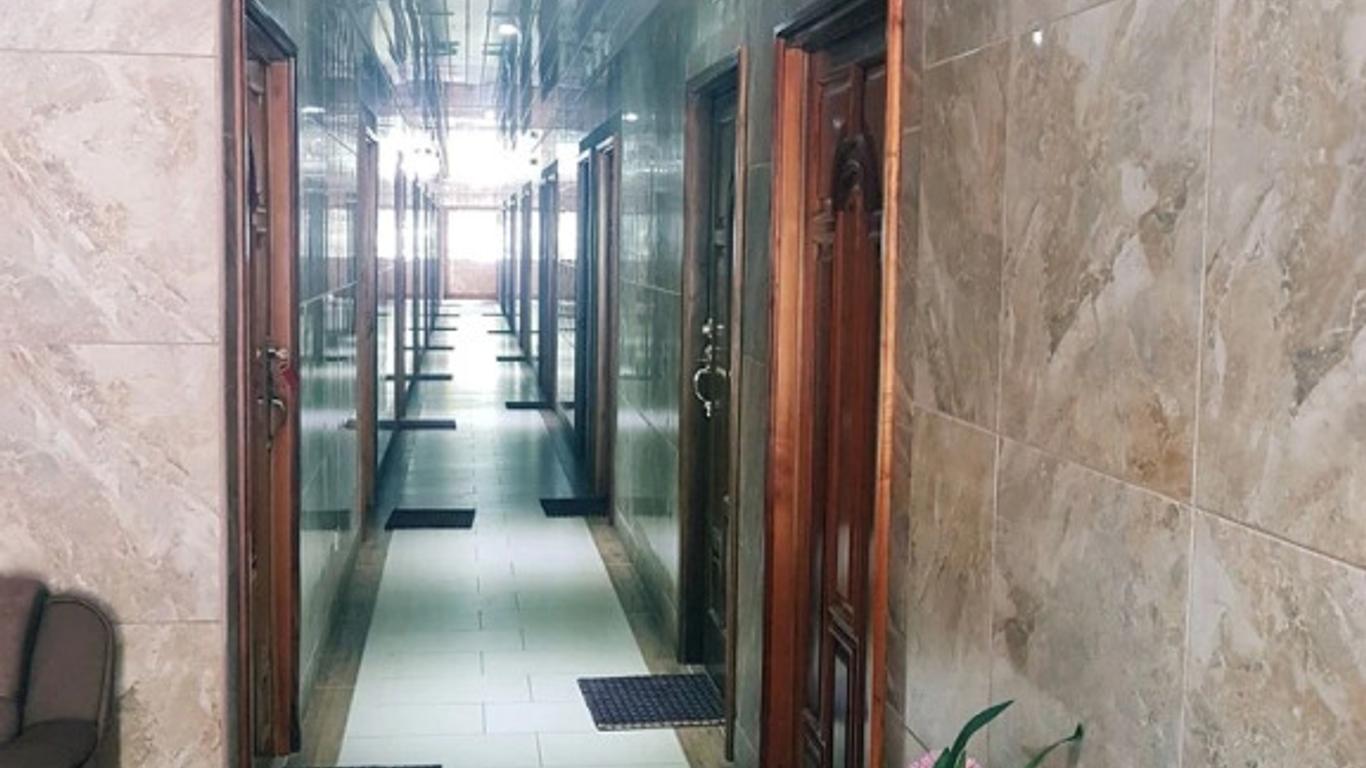 Hotel La Cueva Limon