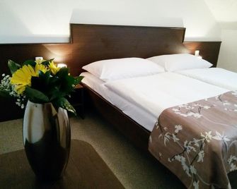 Penzion Dobré Hnízdo - Zlín - Schlafzimmer