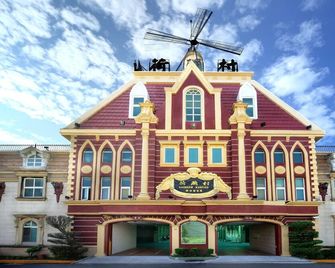 Holland Village Motel Hua-Pin - Tainan City - Building