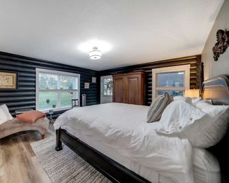 Luxury Cabin on 9.5acres, ready for your gatherings and retreats! - Fairfield - Slaapkamer