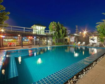 Season Palace Hua Hin - Hua Hin - Bazén