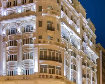Meliá Plaza - Valencia - Edificio