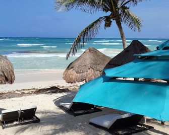Villa Las Estrellas Tulum - located at the party zone - Tulum - Beach