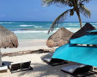 Villa Las Estrellas Tulum - located at the party zone - Tulum - Strand
