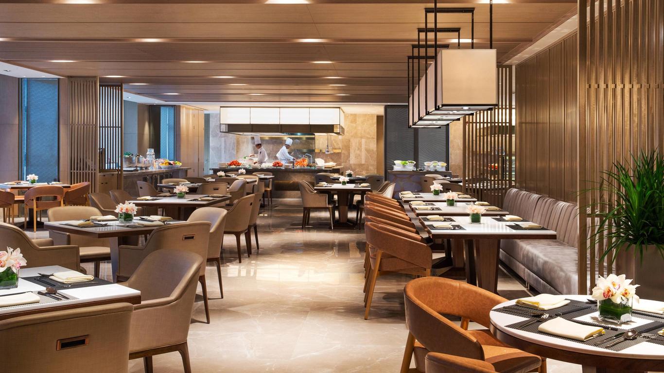 郑州汇艺万怡酒店