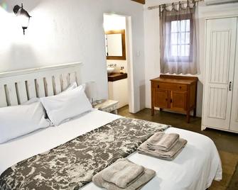 Denneboom Vineyards and Wildlife - Paarl - Habitación