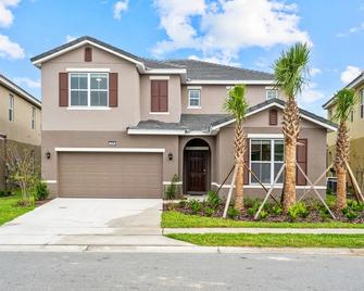 Solterra Resort - Davenport - Gebäude