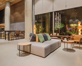 Radisson Pinheiros - Sao Paulo - Front desk