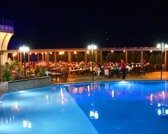 Notion Kesre Beach Hotel and Spa - Menderes - Pool