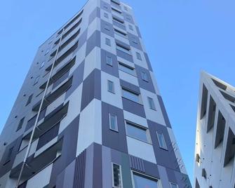 Hotel Livemax Mita Ekimae - Tokyo - Building