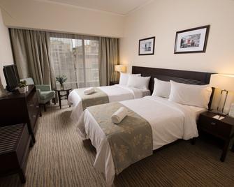 The Parisian Hotel - ביירות - חדר שינה