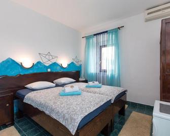 Pape Punat Apartmani I Sobe - Punat - Schlafzimmer