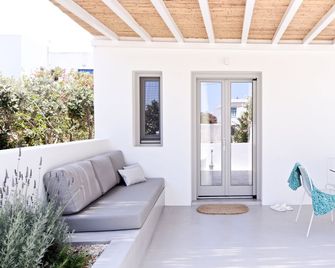 Pende Suites - Serifos