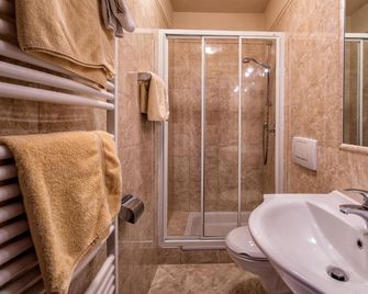 Residence Ulrike - Nova Levante - Bathroom