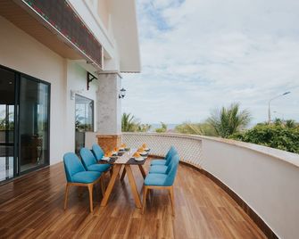 Ba Co Boutique Hotel - Tam Ky - Balcón