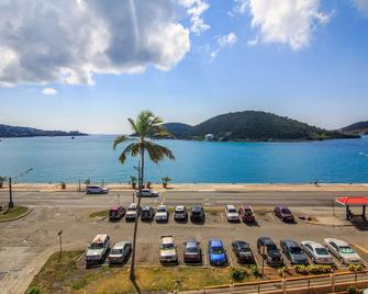 Windward Passage Hotel - Saint Thomas Island - Playa