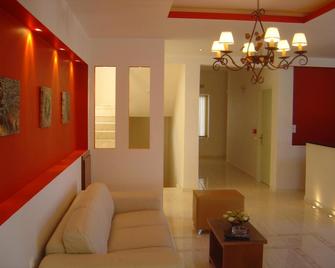 Ostria Hotel - Palekastro - Living room