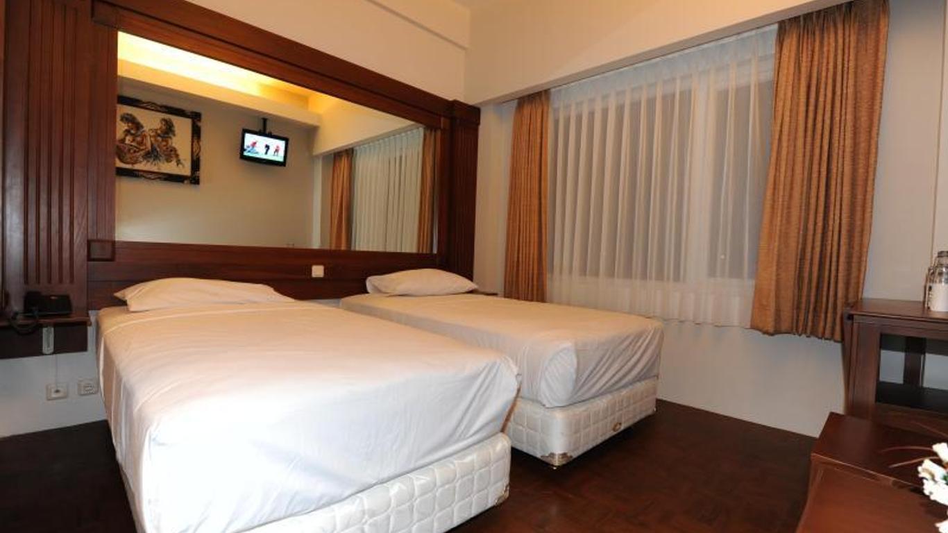 Wirton Dago Hotel