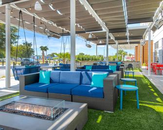 Home2 Suites by Hilton Lumberton - Lumberton - Bygning