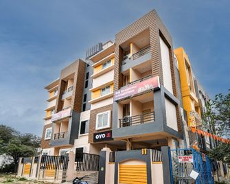 Hotel O Raj Residency - Brahmapur - Edificio