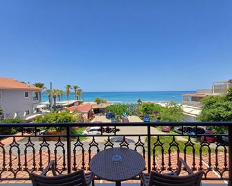 Anetis Beach Hotel - Tsilivi - Balkong