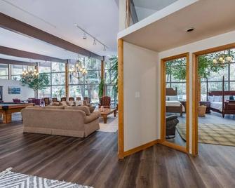 Historic Lodge located on Big Cottonwood River. - Salt Lake City - Sala de estar