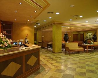 Hotel Villava Pamplona - Villava - Lobby