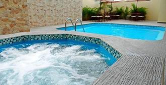 Hotel Marvento Suites - Salinas - Pool