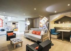Résidence l'Hévana - Appartements de Prestige Méribel Centre - Les Allues - Living room