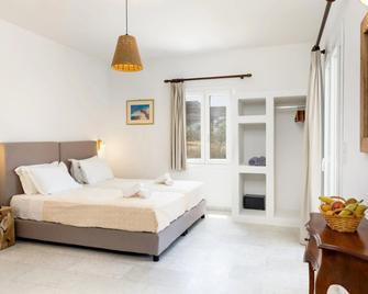 Helios Beach Studios - Plaka - Schlafzimmer